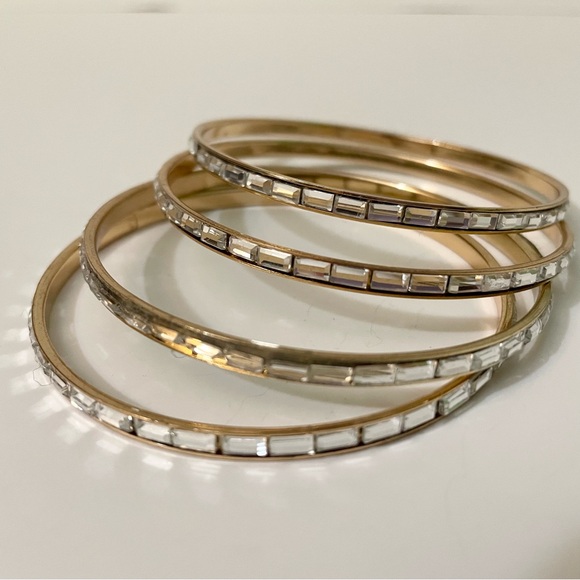 Boho Chic Mixed Metal Bangle Set Stackable Bracelets - Picture 7 of 15